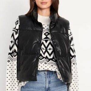 Old Navy Black Puffer Vest for Women
